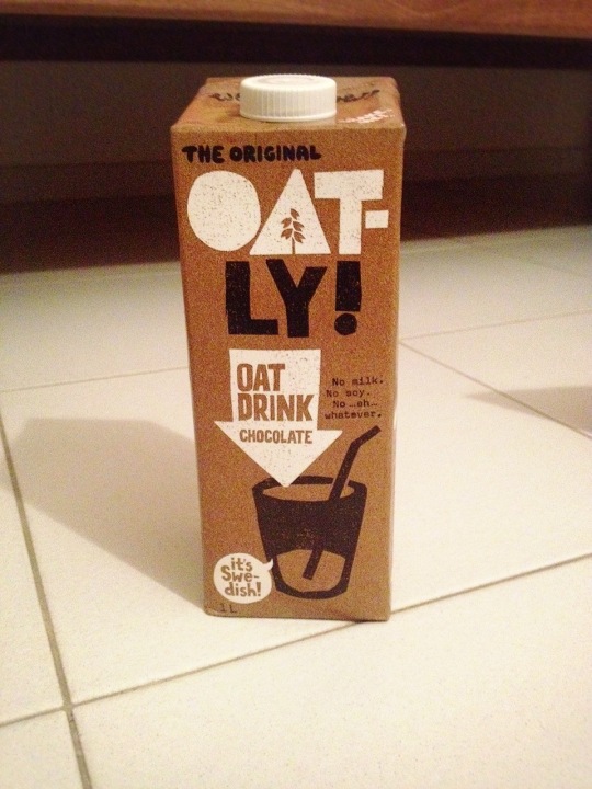 Chocolate Oat milk, favorit gw!! :)